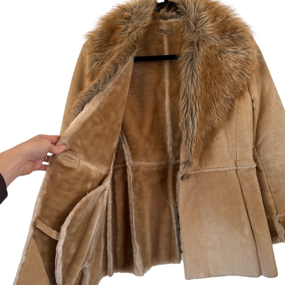 Vintage Guess leather Jacket fur collar - Picture 3 of 9